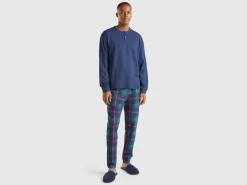 Pyjamas in warm cotton