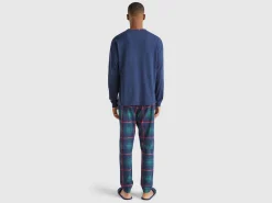 Pyjamas in warm cotton