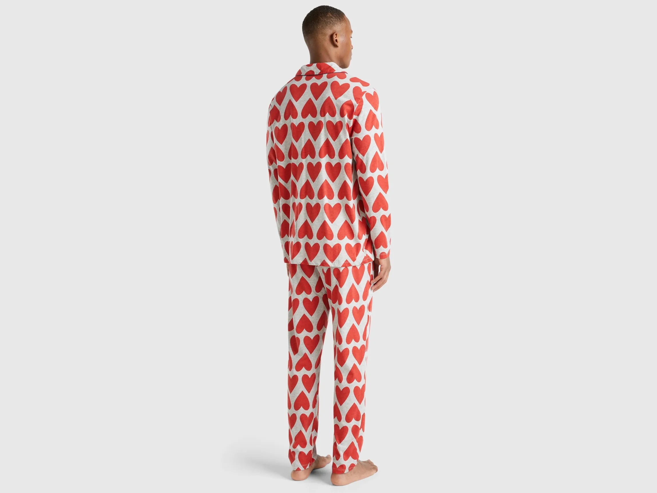 Pyjamas with heart print