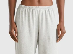 Pyjamas with penguin print