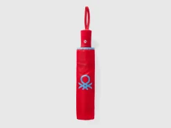 Red umbrella