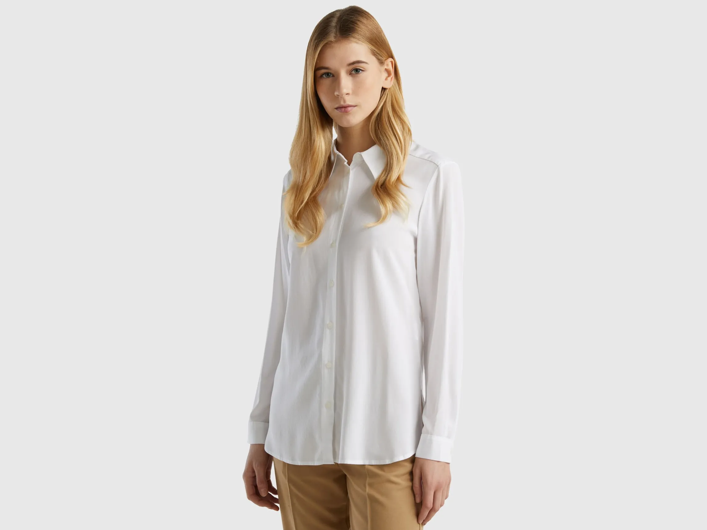 Regular fit shirt in viscose
