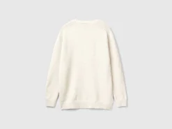 Regular fit sweater