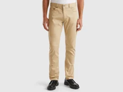 Regular fit trousers