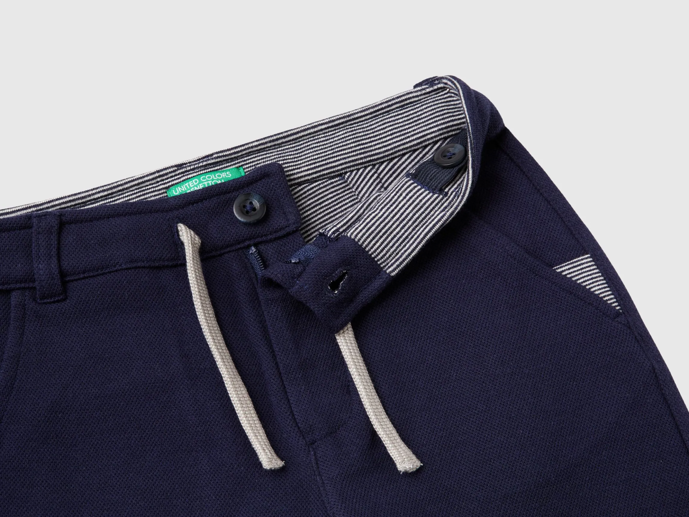 Regular fit trousers