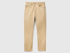 Regular fit trousers