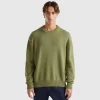 Relaxed fit sweater