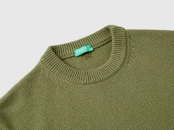 Relaxed fit sweater