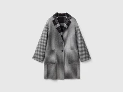 Reversible checked coat