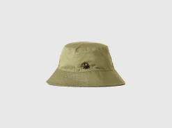 Reversible fisherman's hat