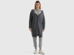Reversible knit coat