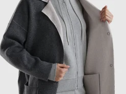 Reversible knit coat