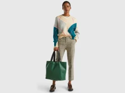 Reversible tote bag