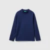 Ribbed knit turtleneck t-shirt