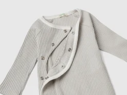 Ribbed onesie in organic cotton