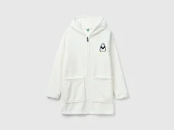 Robe with penguin embroidery