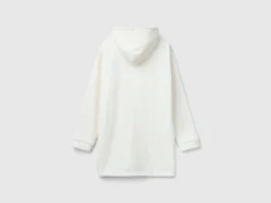 Robe with penguin embroidery