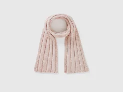 Scarf in chenille