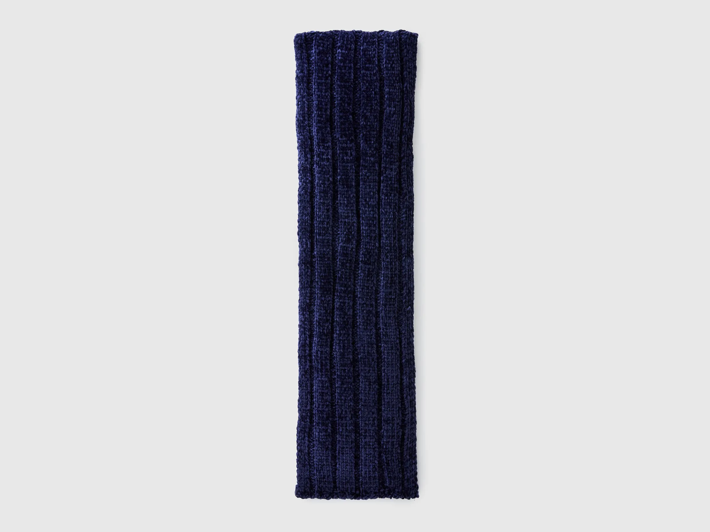 Scarf in chenille