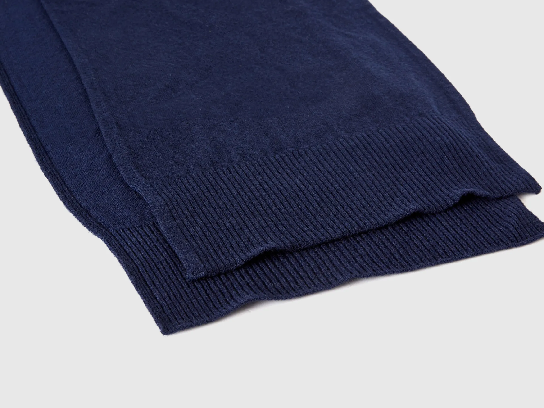 Scarf in pure Merino wool