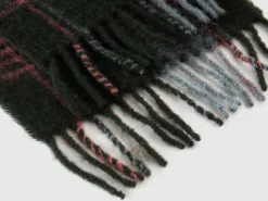 Scottish scarf in alpaca and wool blend