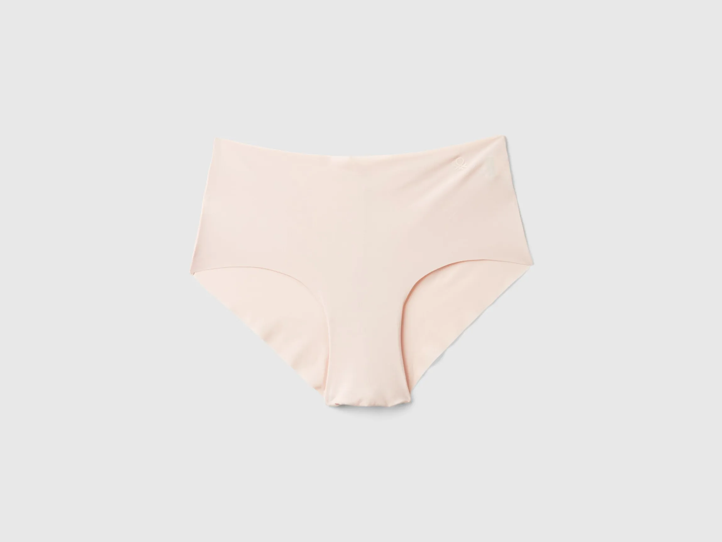 Seamless underwear