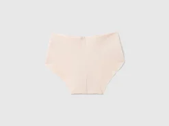 Seamless underwear