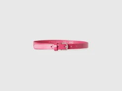 Shiny belt