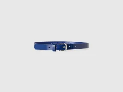 Shiny belt