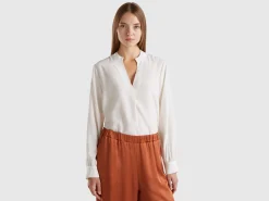 Shirt with Henley neck