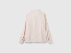 Shirt with V-neck