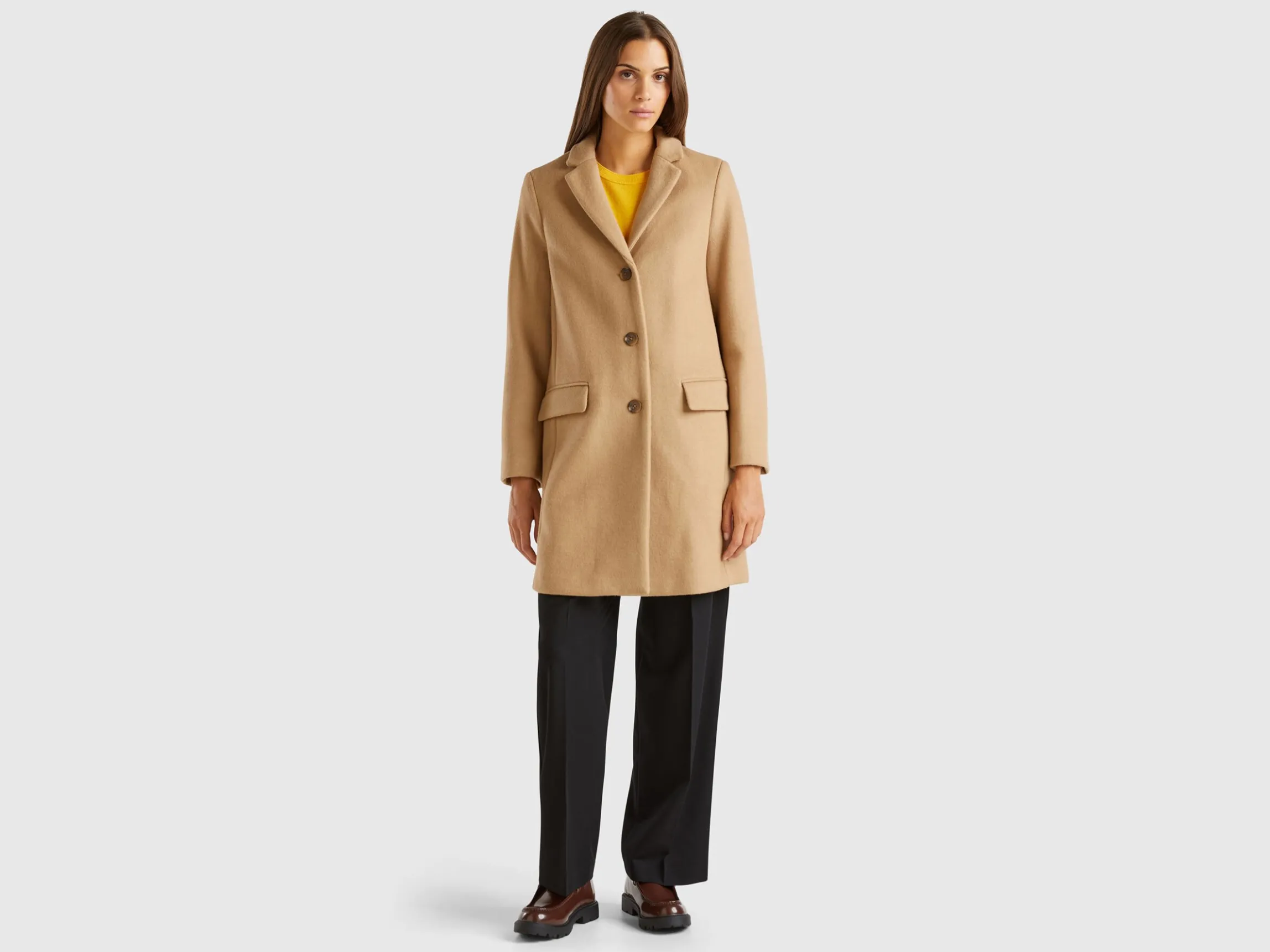 Short coat in wool blend cloth