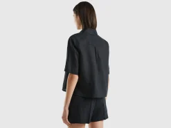 Short shirt in pure linen