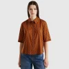 Short sleeve patterned shirt