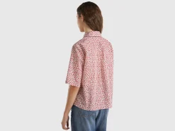 Short sleeve patterned shirt