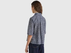 Short sleeve patterned shirt