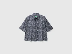 Short sleeve patterned shirt