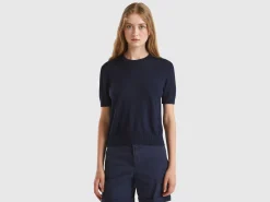 Short sleeve sweater