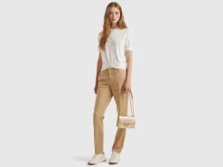 Short sleeve sweater