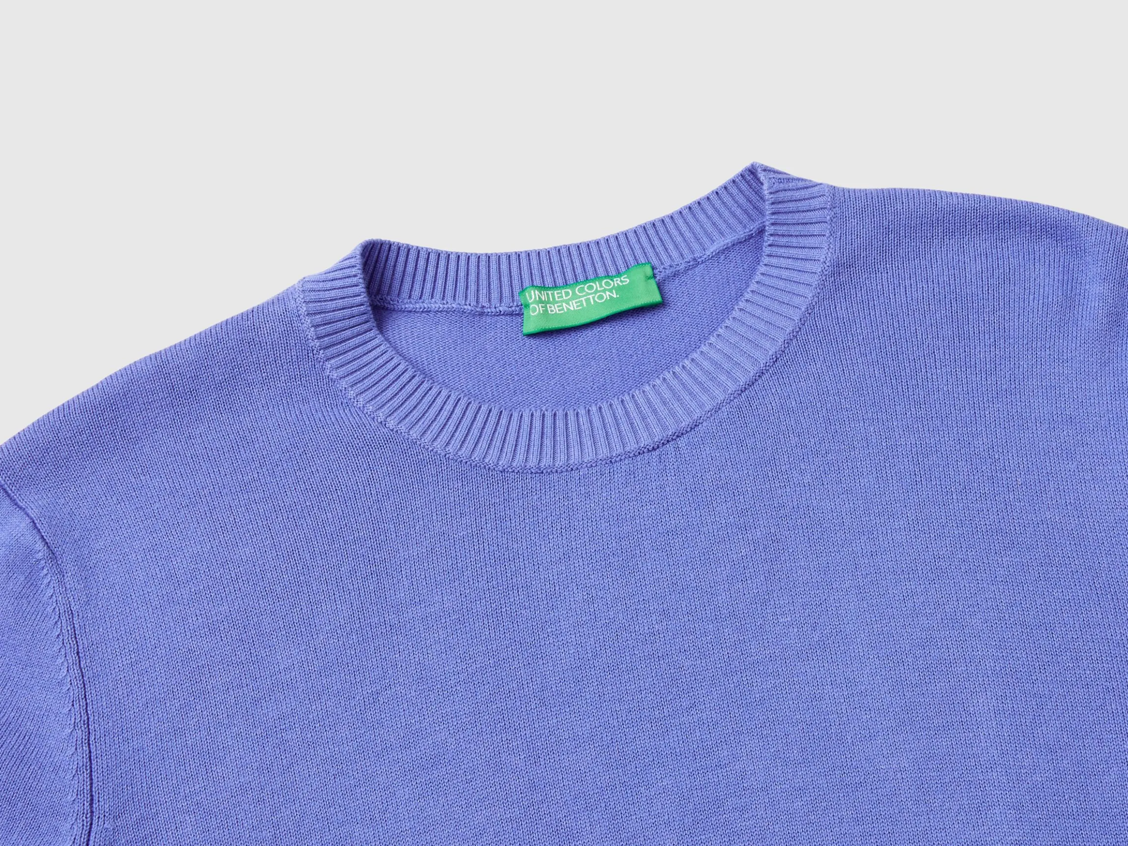 Short sleeve sweater