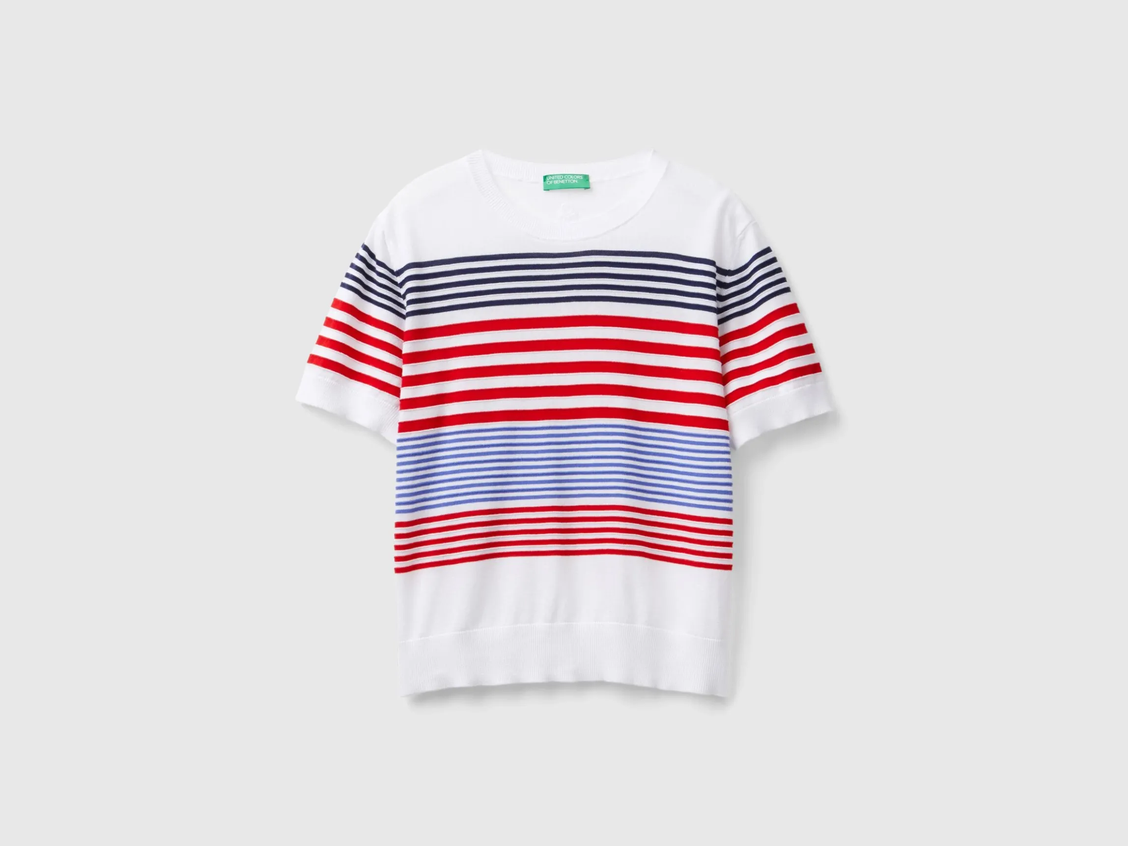 Short sleeve top with stripes