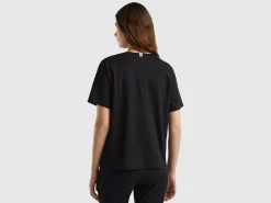 Short sleeve t-shirt with logo