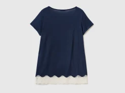 Short sleeve t-shirts with lace