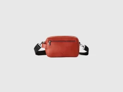 Shoulder bag in imitation leather