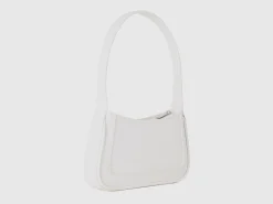 Shoulder bag in imitation leather