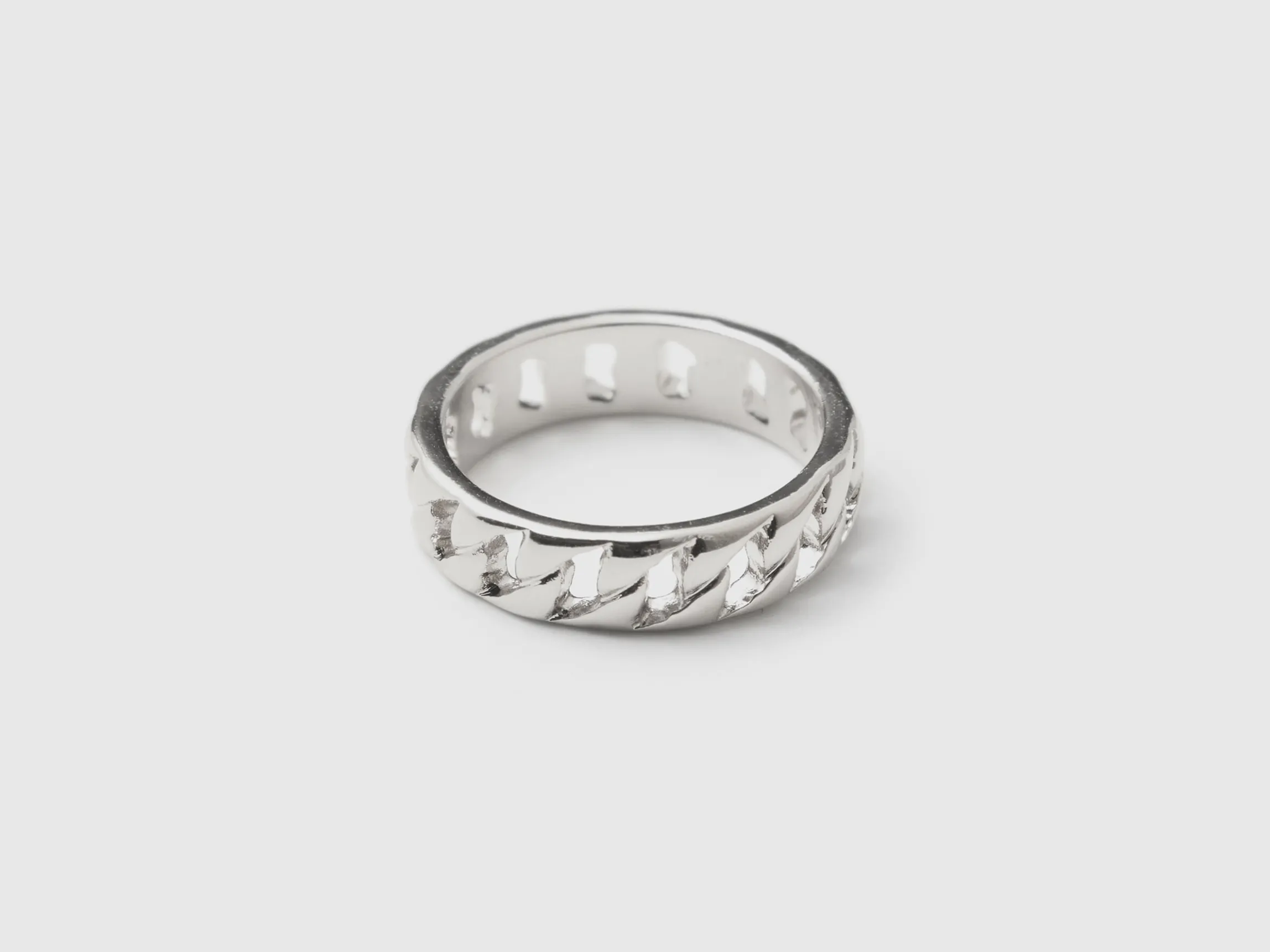 Silver chain ring