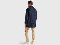 Single-breasted lined coat
