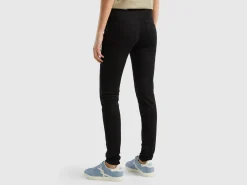 Skinny fit push up jeans