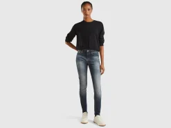 Skinny fit push up jeans