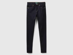 Skinny fit push up jeans